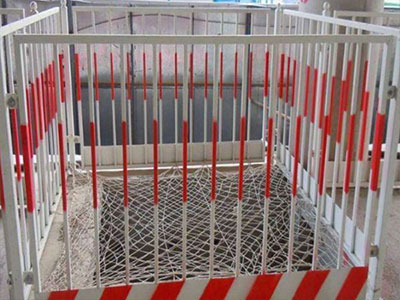樓層<a href='http://m.fvsm.cn' target='_blank'><u>護(hù)欄</u></a>