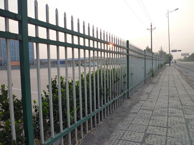 鋅鋼<a href='http://m.fvsm.cn' target='_blank'><u>護欄</u></a>