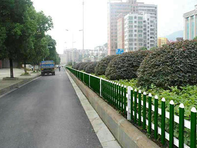 <a href='http://m.fvsm.cn/pvchulan/' target='_blank'><u>pvc<a href='http://m.fvsm.cn' target='_blank'><u>護欄</u></a></u></a>