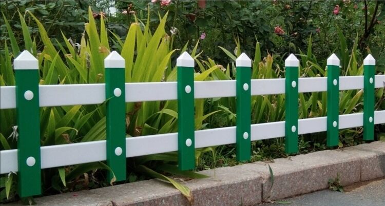 草坪<a href='http://m.fvsm.cn' target='_blank'><u>護欄</u></a>