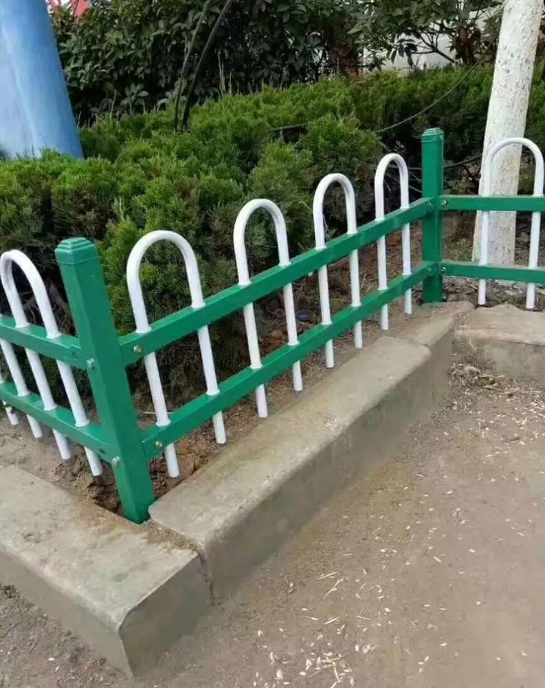 草坪<a href='http://m.fvsm.cn' target='_blank'><u>護(hù)欄</u></a>